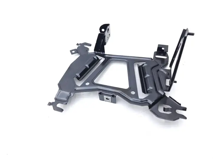BMW 2 F22 F23 (2013 - 2017) 9264218 Кронштейн усилителя звука — фото 1