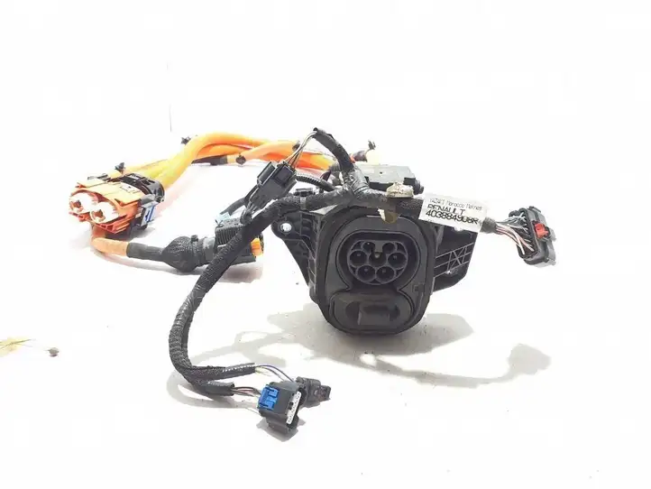 Renault Megane E-Tech (2022 - ) 243403255R Зарядный разъем электромобиля — фото 5
