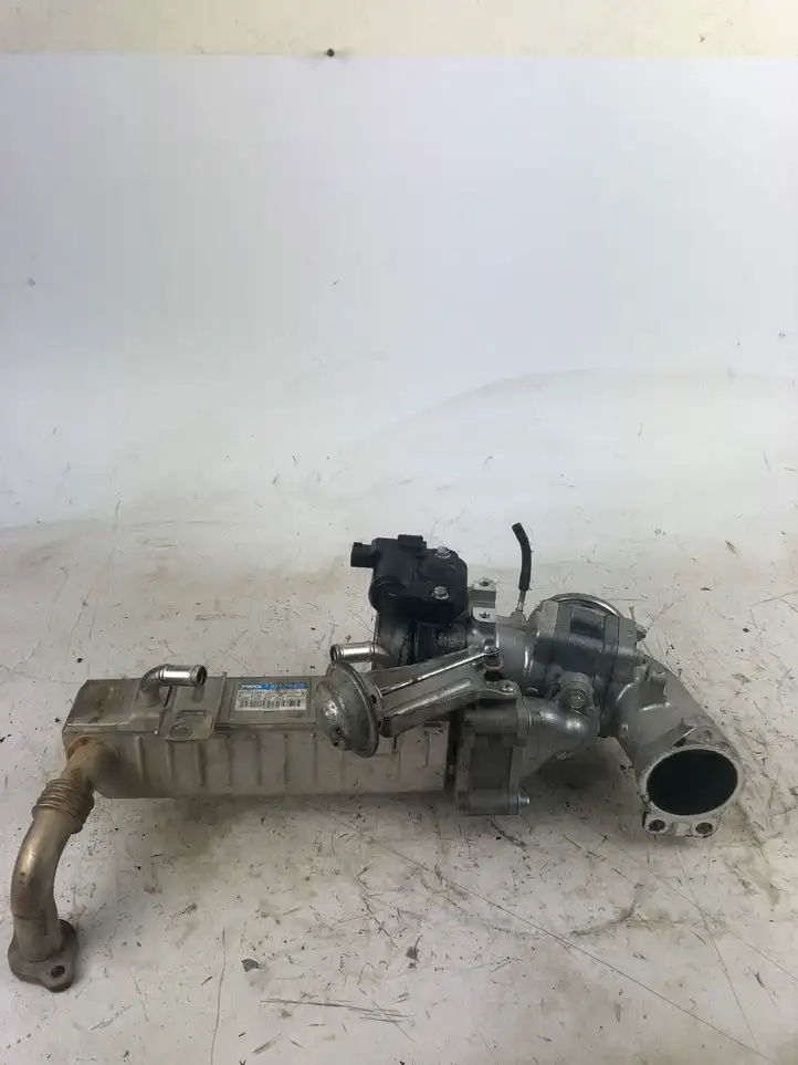 Toyota Land Cruiser (J120) (2002 - 2009) 2560130080 Охладитель клапана EGR — фото 1