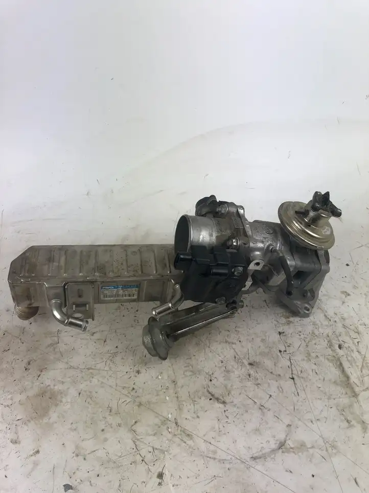 Toyota Land Cruiser (J120) (2002 - 2009) 2560130080 Охладитель клапана EGR — фото 3