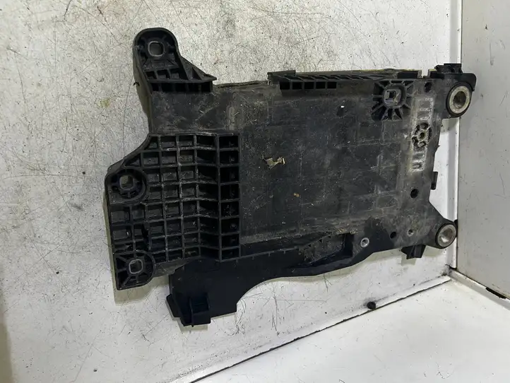 BMW 2 F45 (2014 - 2021) 9304350 Ящик аккумулятора — фото 7