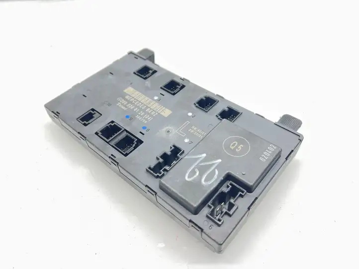 Mercedes-Benz CLK A209,C209 (2002 - 2009) 2098200126 Блок управления дверью — фото 1