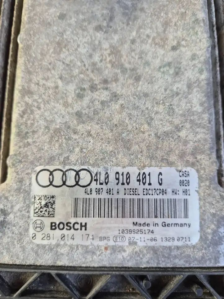 Audi Q7 4L (2005 - 2009) 4L0910401G Блок управления двигателем (ЭБУ) — фото 6