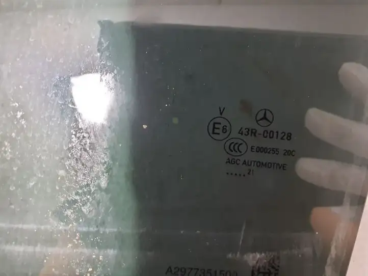 Mercedes-Benz EQS V297 (2021 - ) A2977351500 Стекло задней двери — фото 2