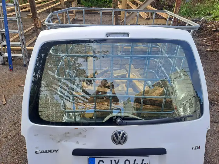 Volkswagen Caddy (2010 - 2015) Nocode Открывающееся стекло крышки багажника — фото 1