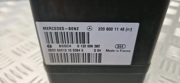 Mercedes-Benz S W220 (1998 - 2006) 0132006382 Вакуумный насос центрального замка — фото 6