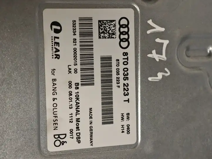 Audi A4 S4 B8 8K (2007 - 2011) 8T0035223T Усилитель звука — фото 6