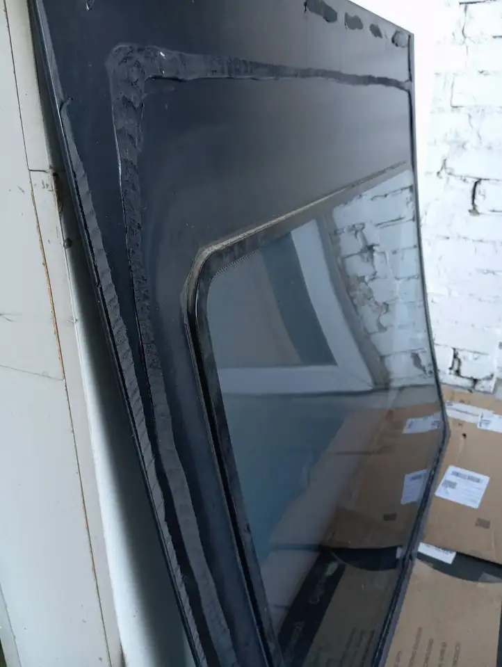 Iveco Daily Daily 35.8 - 9 (1998 - 2014) Заднее боковое стекло — фото 6