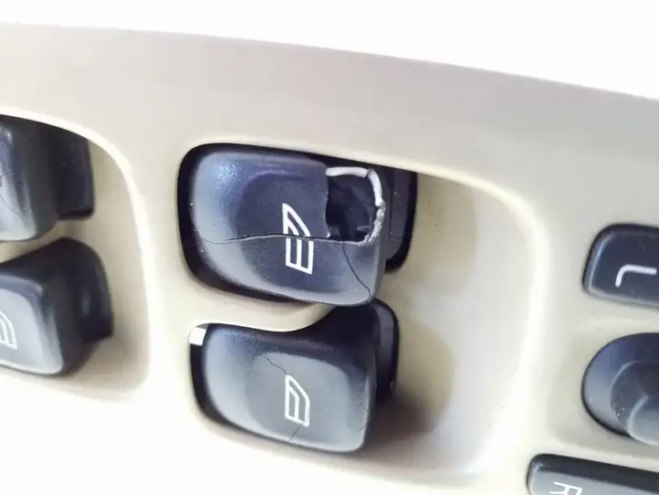 Volvo XC70 (2004 - 2007) 09193383 Блок кнопок стеклоподъемников — фото 3