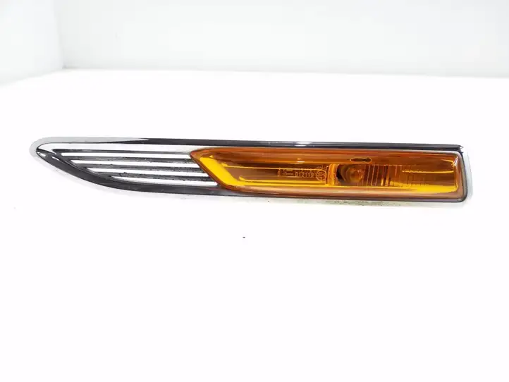 Ford Mondeo MK IV (2007 - 2014) 7S7113K354BD Поворотный фонарь крыла — фото 1