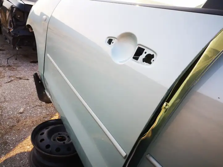 Mazda 5 (2005 - 2010) Дверь — фото 2