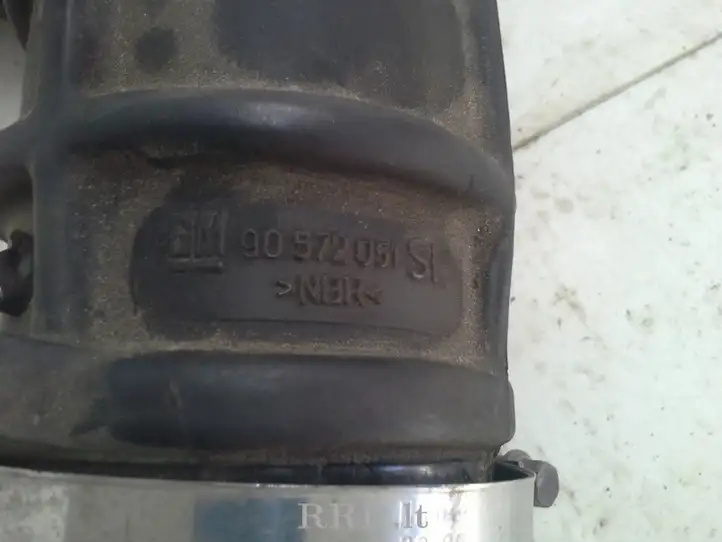 Opel Vectra B (1999 - 2002) 90572051 Трубка подачи воздуха — фото 4