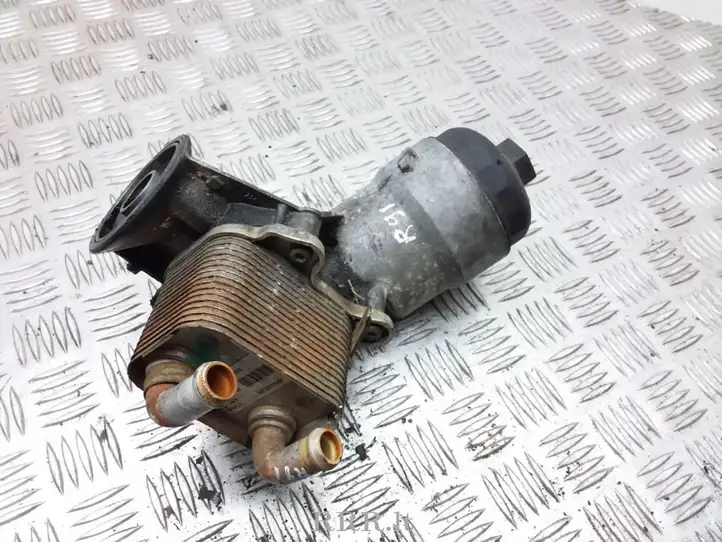 Opel Astra H (2004 - 2009) 8972270080 Кронштейн масляного фильтра — фото 1