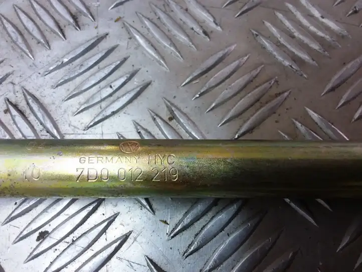 Volkswagen Transporter - Caravelle T5 (2003 - 2009) 7D0012219 Баллонный ключ — фото 2