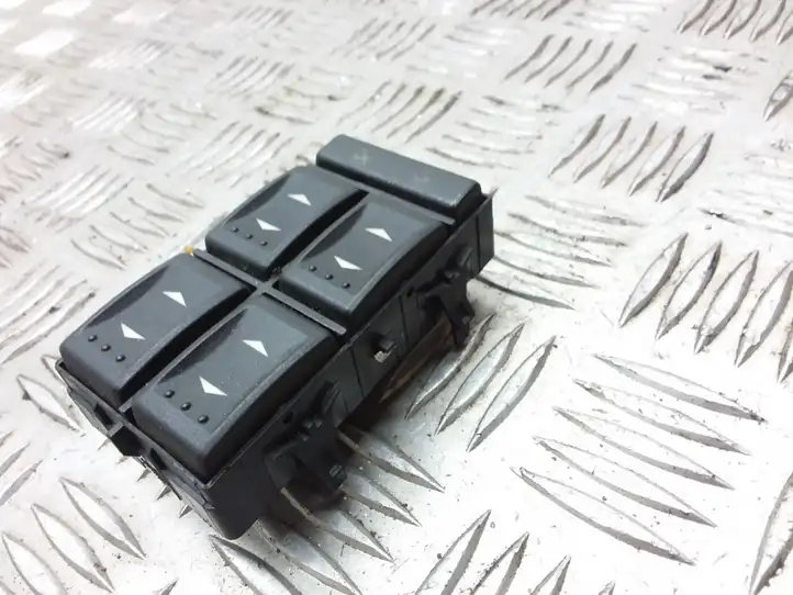 Ford Mondeo Mk III (2000 - 2007) 3S7T14A132BA Блок кнопок стеклоподъемников — фото 1