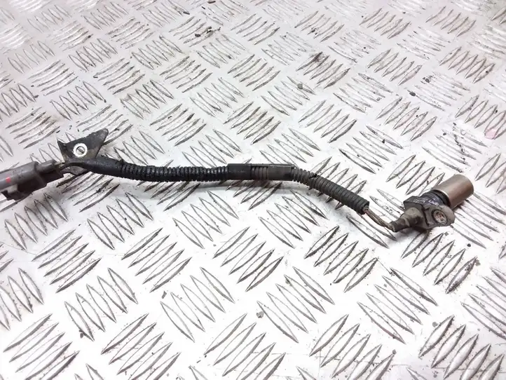 Toyota Corolla Verso AR10 (2004 - 2009) 9091905064 Датчик коленвала — фото 1
