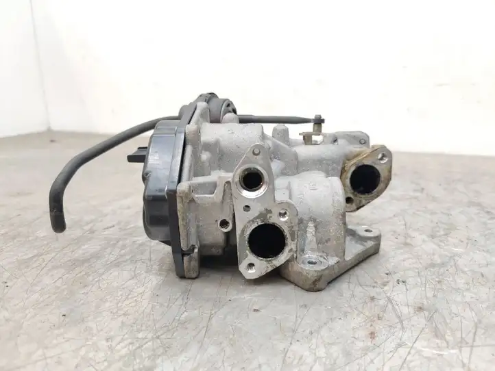 Volkswagen Transporter - Caravelle T5 (2009 - 2015) 03L131512DS Охладитель клапана EGR — фото 4