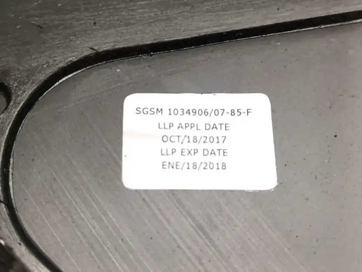 Tesla Model X (2015 - 2021) 43R-004553 Форточка двери — фото 2