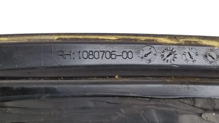 Tesla Model 3 (2017 - 2023) 108070600 Заднее боковое стекло — фото 5