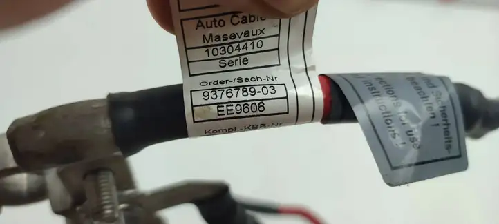 BMW 2 F46 (2015 - ) 6825835 Плюсовой провод аккумулятора — фото 6