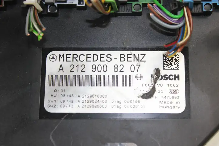 Mercedes-Benz C W204 (2007 - 2014) A2129008207 Блок предохранителей — фото 4