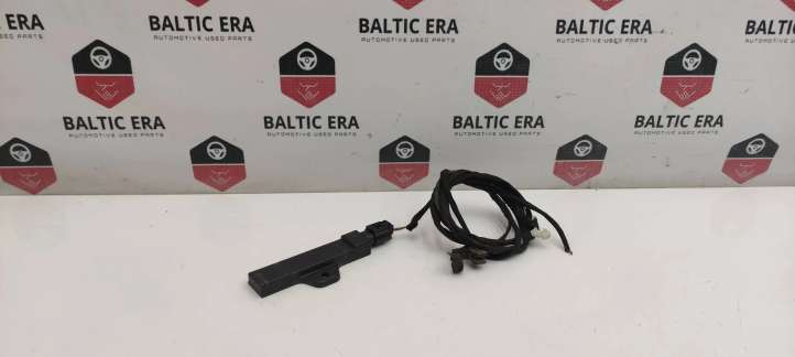 9220831 BMW 3 GT F34 Interjero komforto antena