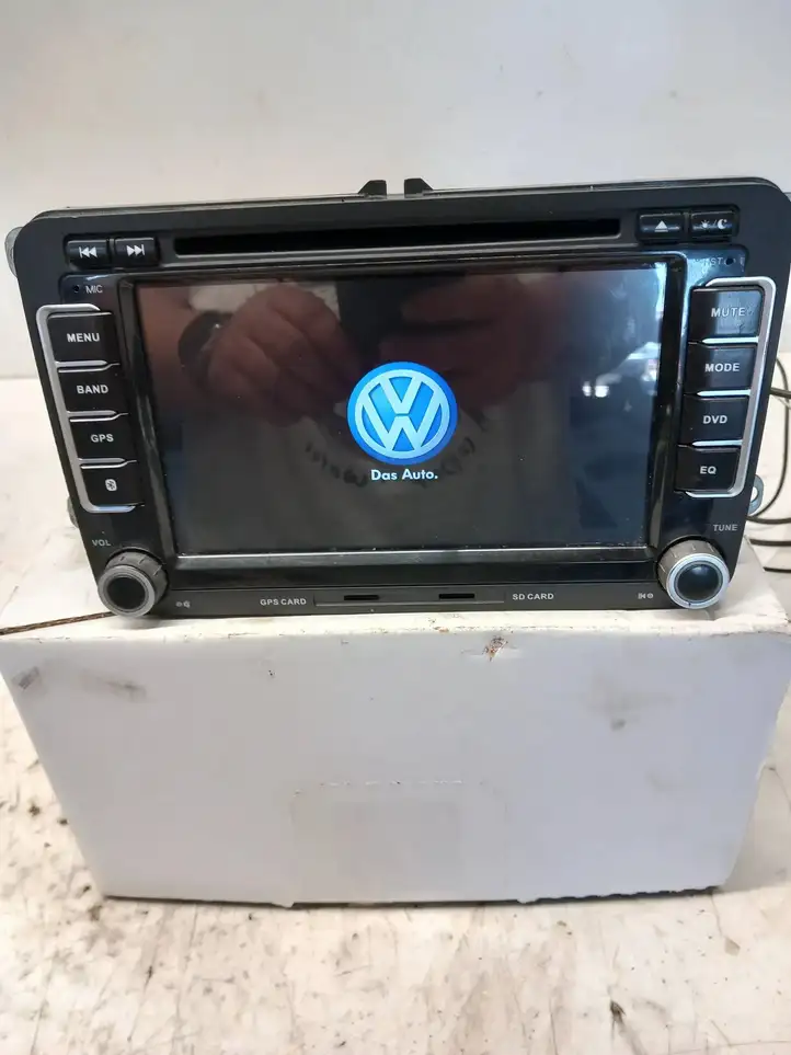 Volkswagen Golf V (2003 - 2009) Магнитола / мультимедийная система — фото 4
