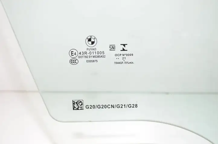 BMW 3 G20 G21 (2019 - ) 7432230 Стекло передней двери — фото 4
