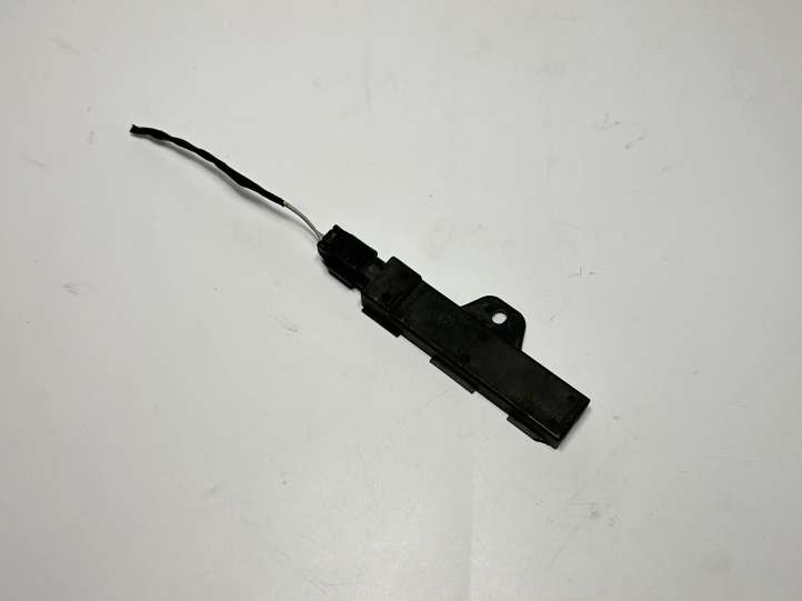 9220831 BMW 4 F32 F33 Interjero komforto antena