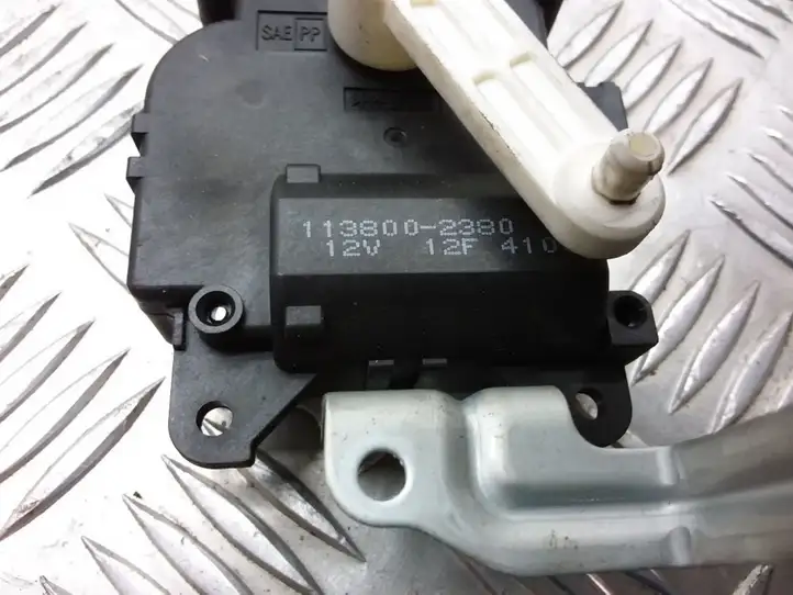Subaru Legacy (2003 - 2009) 1138002380 Двигатель задвижки потока воздуха — фото 4