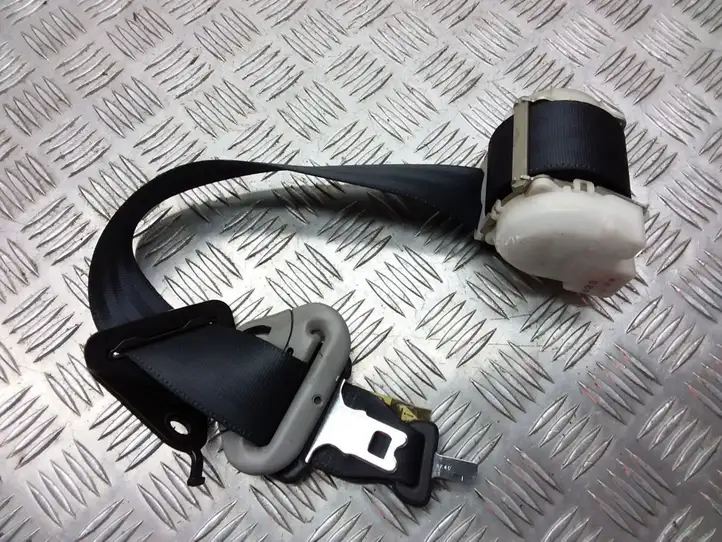 Toyota Yaris (2005 - 2009) H073811 Центральный ремень безопасности — фото 1