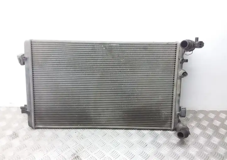 Audi A3/S3 8L (2000 - 2003) 1J0121253J Радиатор охлаждающей жидкости двигателя — фото 2