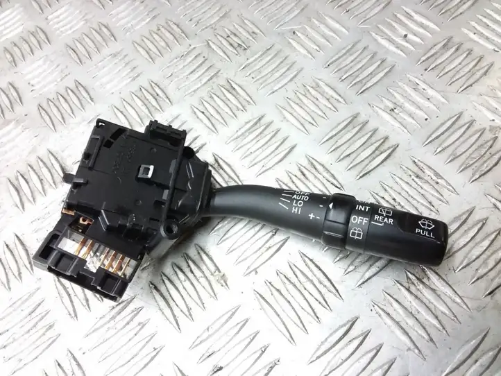 Toyota Corolla Verso AR10 (2004 - 2009) 8465205170 Переключатель стеклоочистителей — фото 1