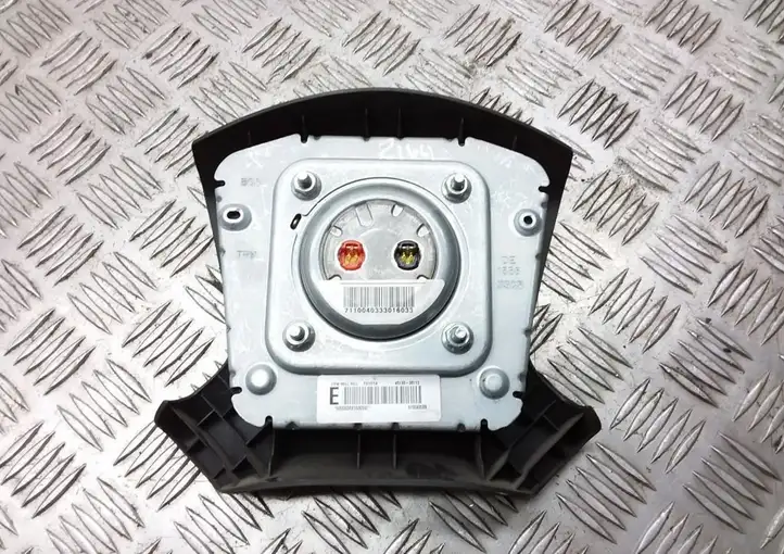 Toyota Avensis T250 (2003 - 2006) 4513005112 Подушка безопасности руля — фото 5