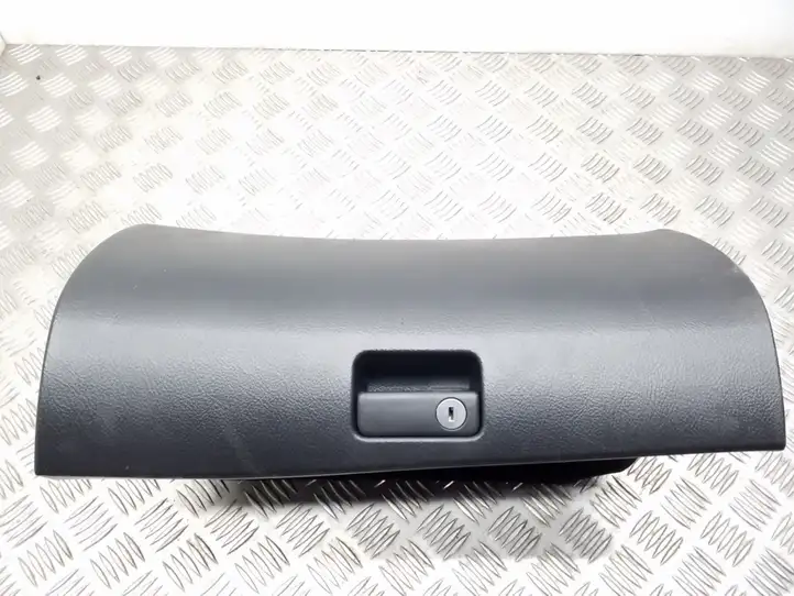 Toyota Avensis T250 (2003 - 2006) 5555005070 Бардачок в сборе — фото 1