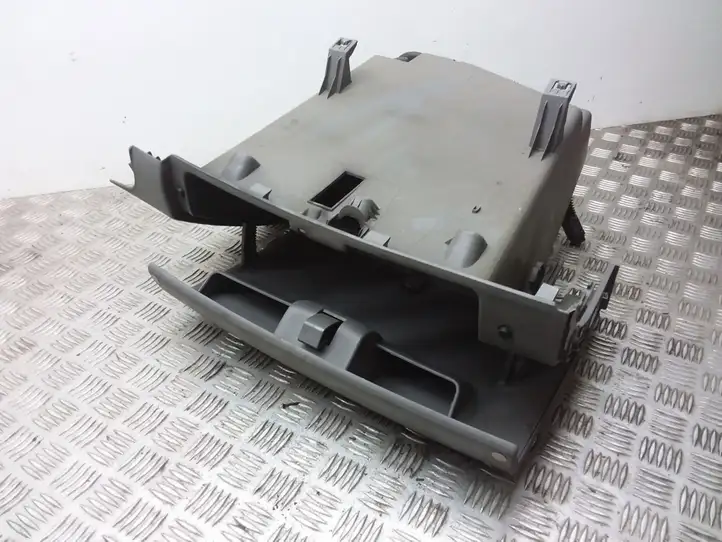 Renault Scenic II - Grand scenic II (2003 - 2006) 8200140753 Бардачок в сборе — фото 3