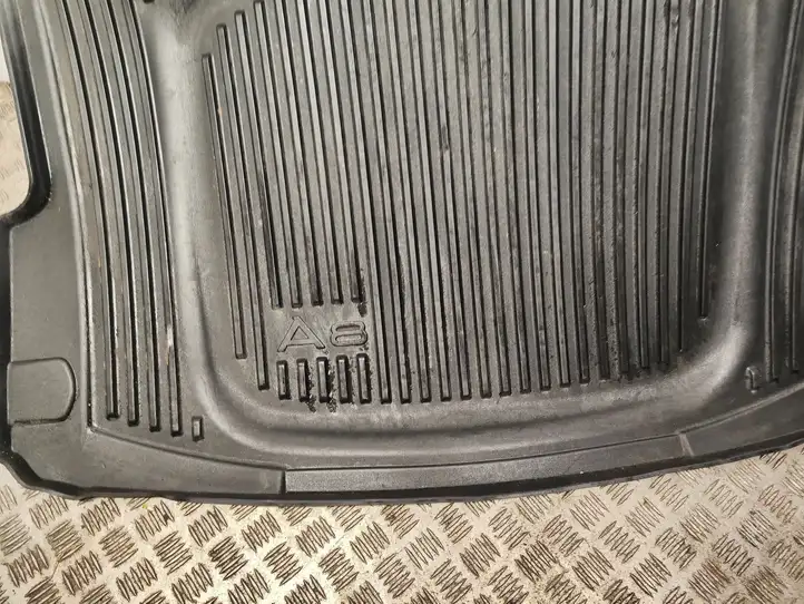 Audi A8 S8 D4 4H (2013 - 2017) 4H0061180B Резиновый коврик багажника — фото 7