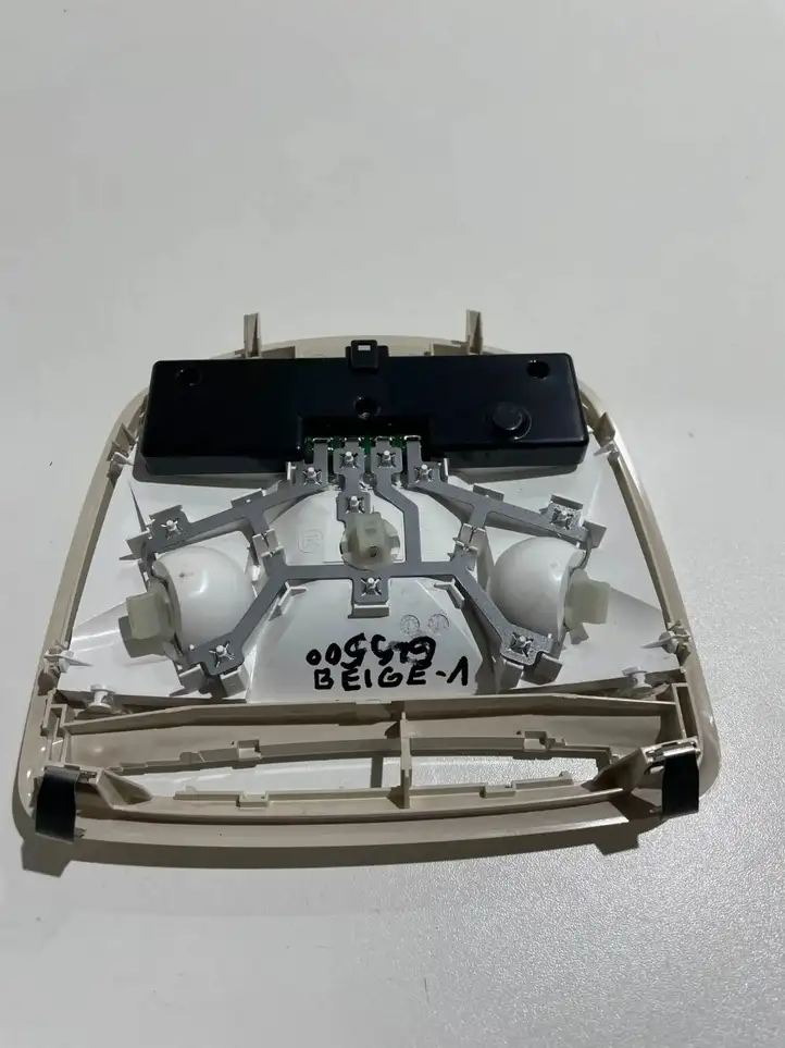 Mercedes-Benz GL X166 (2013 - 2019) A1668200223 Задняя подсветка — фото 3