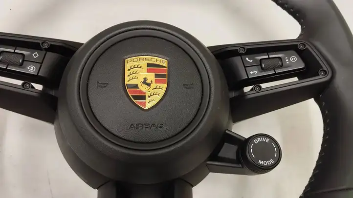 Porsche Taycan 9J1 (2019 - ) 9j1419091de Руль — фото 8