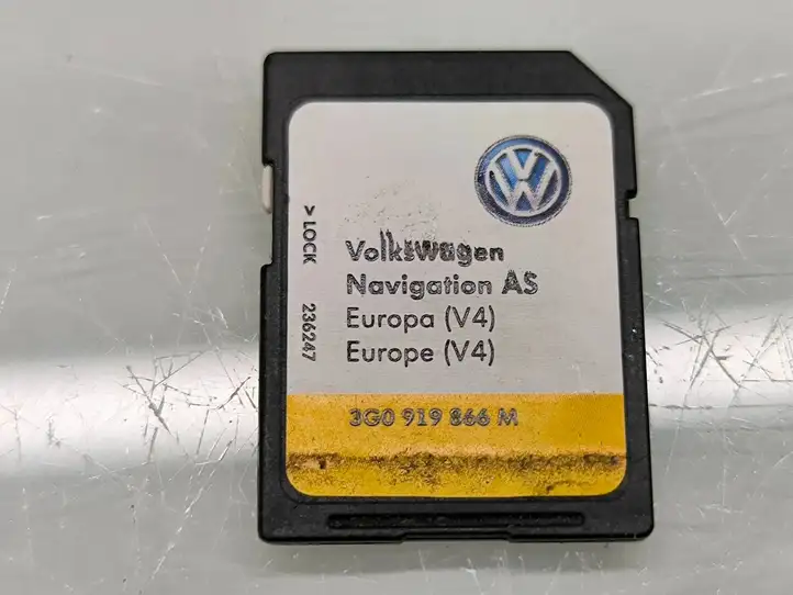 Volkswagen PASSAT B7 (2011 - 2014) 3G0919866M Навигационные карты CD/DVD — фото 5