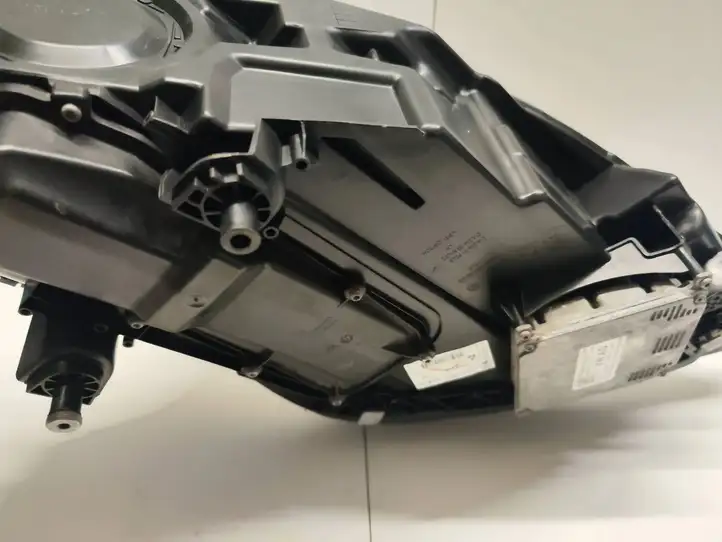 Porsche Cayenne (9Y0 9Y3) (2018 - ) 9Y0941033AA Передняя фара — фото 14