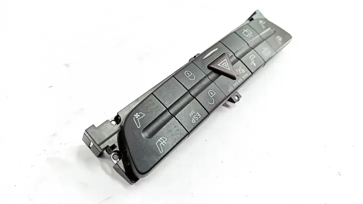 Mercedes-Benz E W211 (2002 - 2009) 2118218058 Включатель аварийных фонарей — фото 19