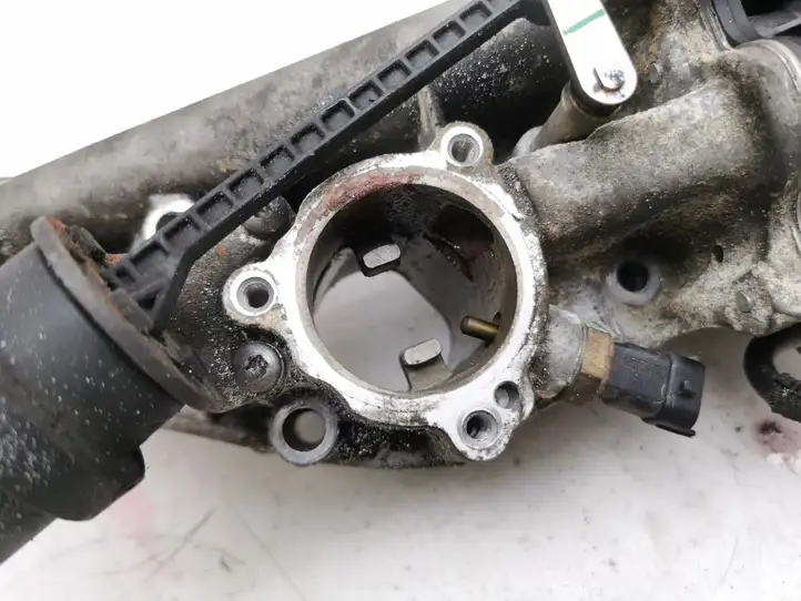 Jeep Cherokee (2013 - 2017) 1418307744 Охладитель клапана EGR — фото 4