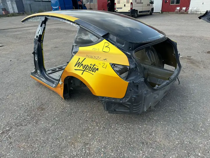 Tesla Model 3 (2017 - 2023) Кузов — фото 4