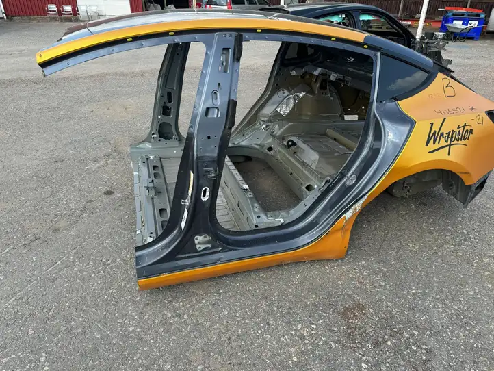 Tesla Model 3 (2017 - 2023) Кузов — фото 6