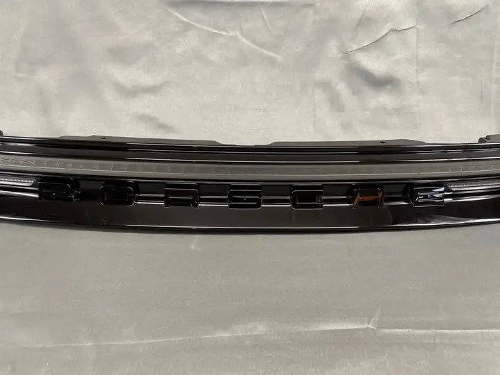 Porsche Panamera (971) (2020 - ) 976945208AB Задний фонарь в крышке багажника — фото 8