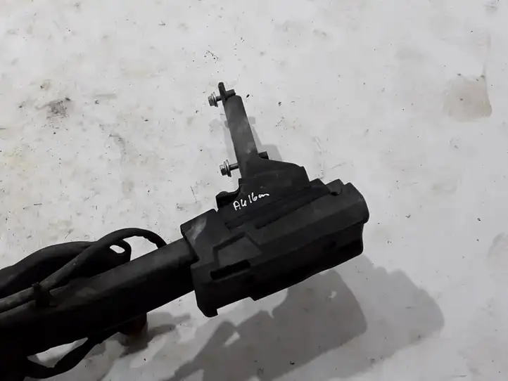 Audi A4 S4 B9 (2015 - 2019) 8W0800491H Комплект буксировочного крюка — фото 2
