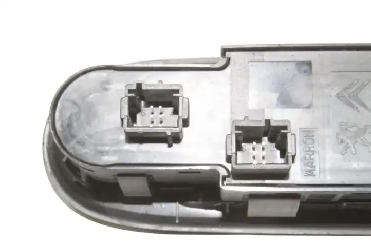 Peugeot RCZ (2013 - 2018) 96659921ZD Блок кнопок стеклоподъемников — фото 7