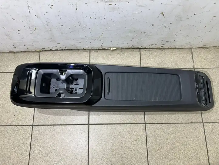 Volkswagen ID.5 (2022 - ) Комплект салона — фото 11