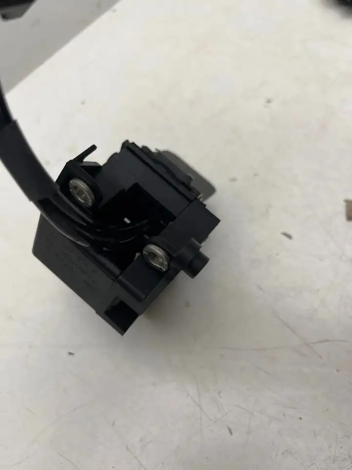 Volkswagen PASSAT B8 (2015 - ) 3q0972848 Ручка багажника с камерой — фото 5